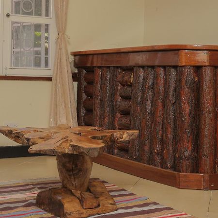Miika Guest House Entebbe Zewnętrze zdjęcie